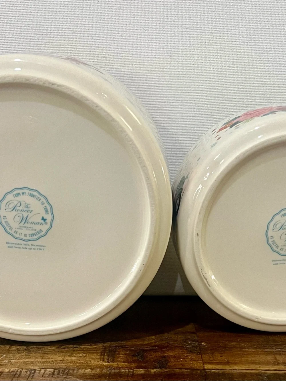 The Pioneer Woman festive ceramic